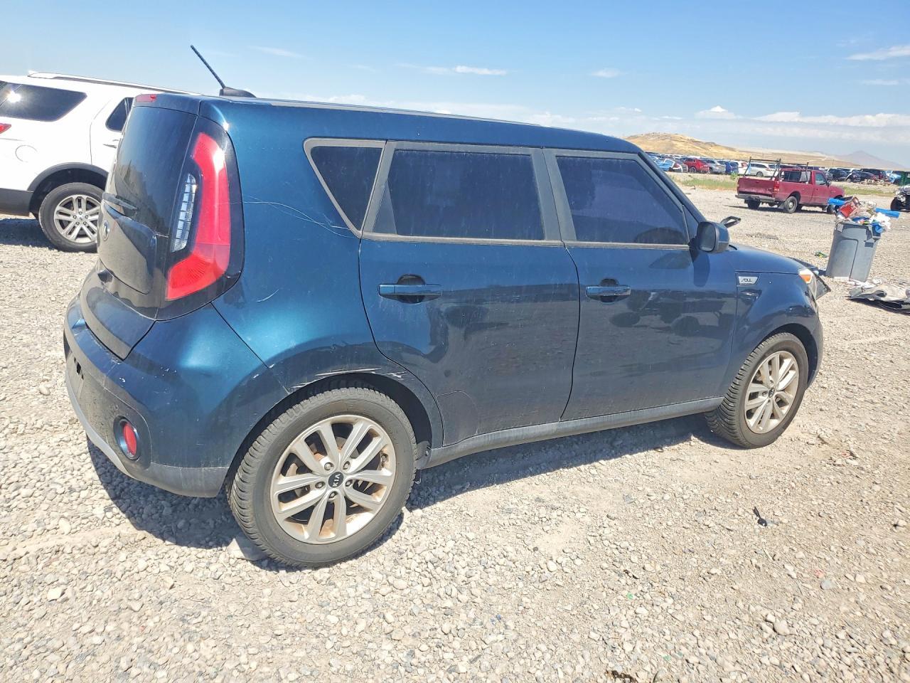 2017 Kia Soul + - Фото 3