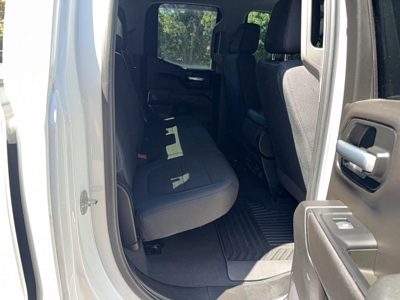 2019 Chevrolet Silverado C1500 - Image 6