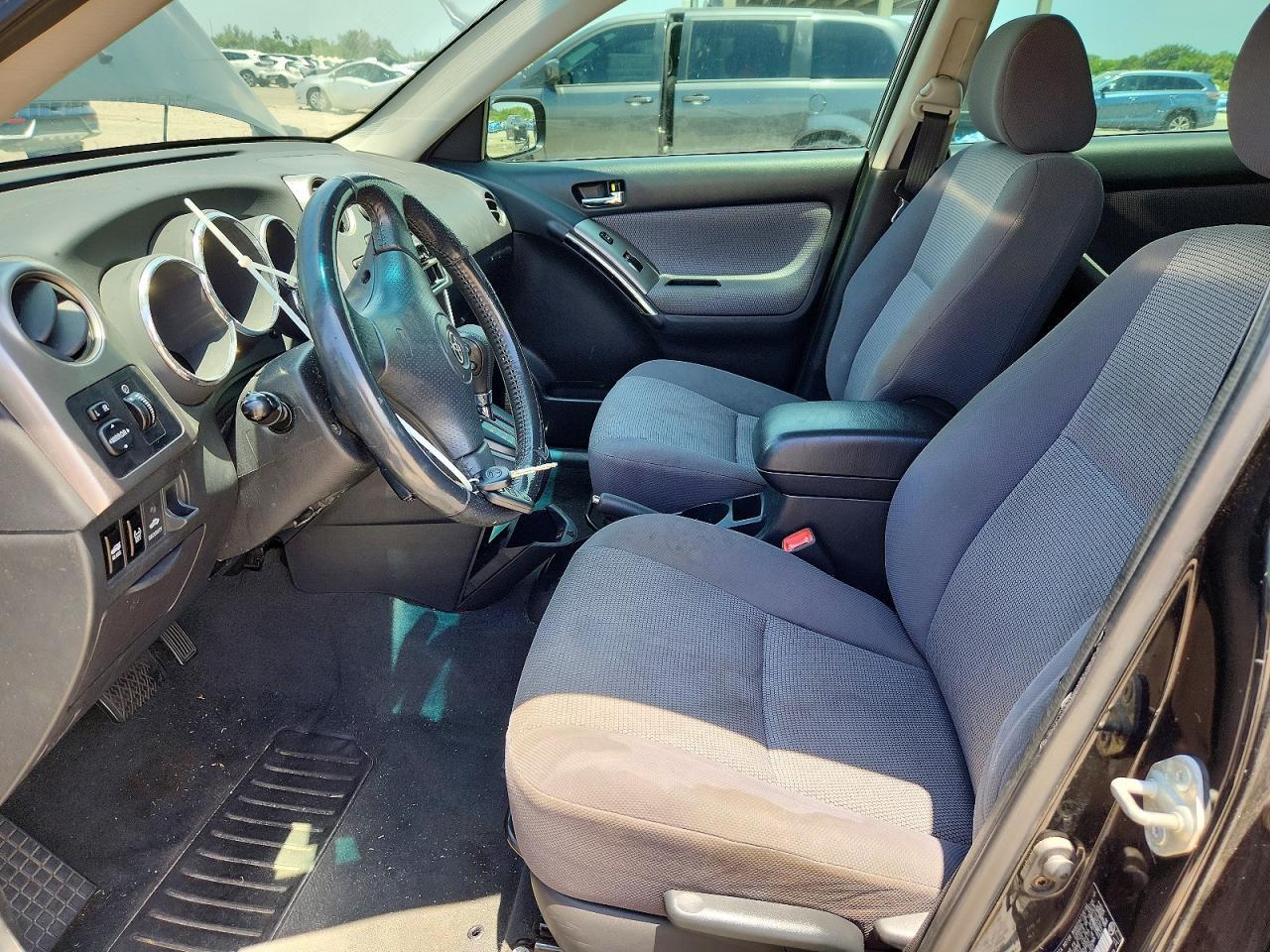 2006 Toyota Matrix Xr - Image 7