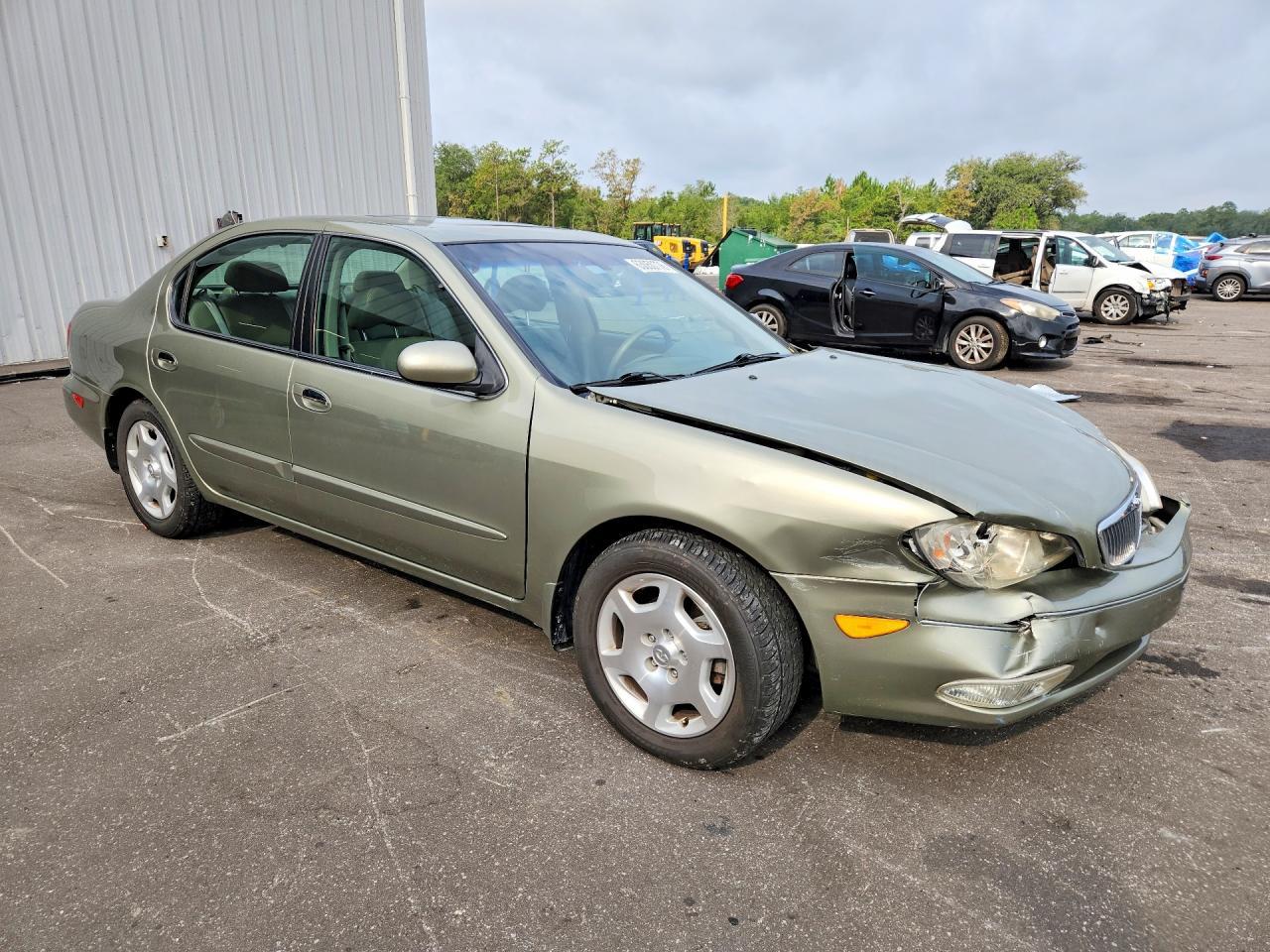 2001 Infiniti I30 Base - Фото 4