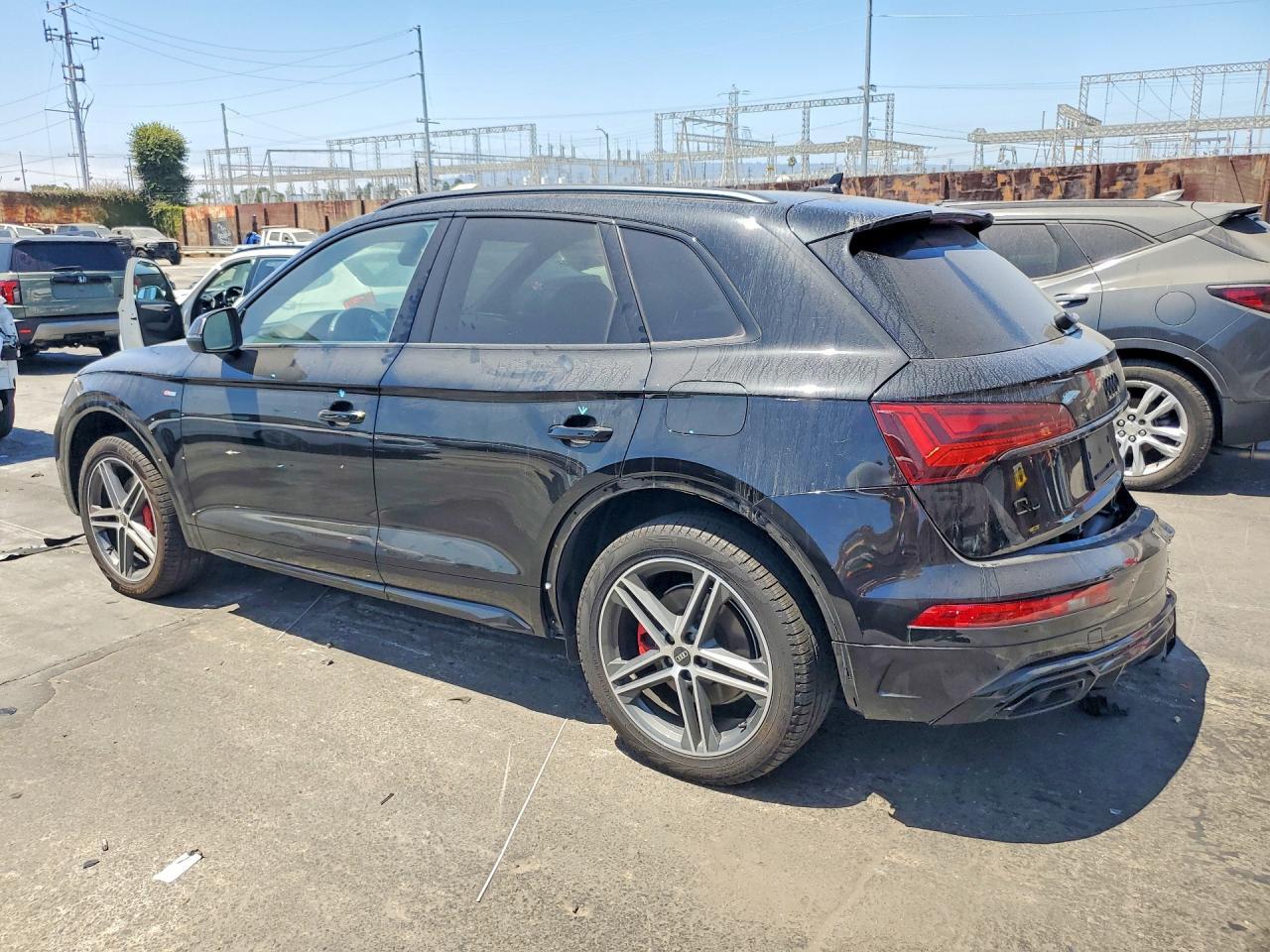 2024 Audi Q5 E Premium Plus 55 - Фото 2