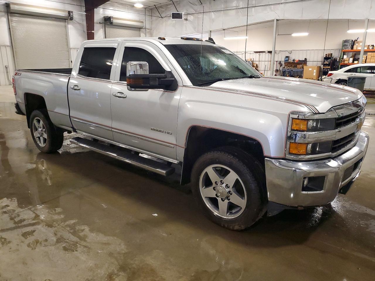 2019 Chevrolet Silverado K2500 Heavy Duty Ltz - Image 4