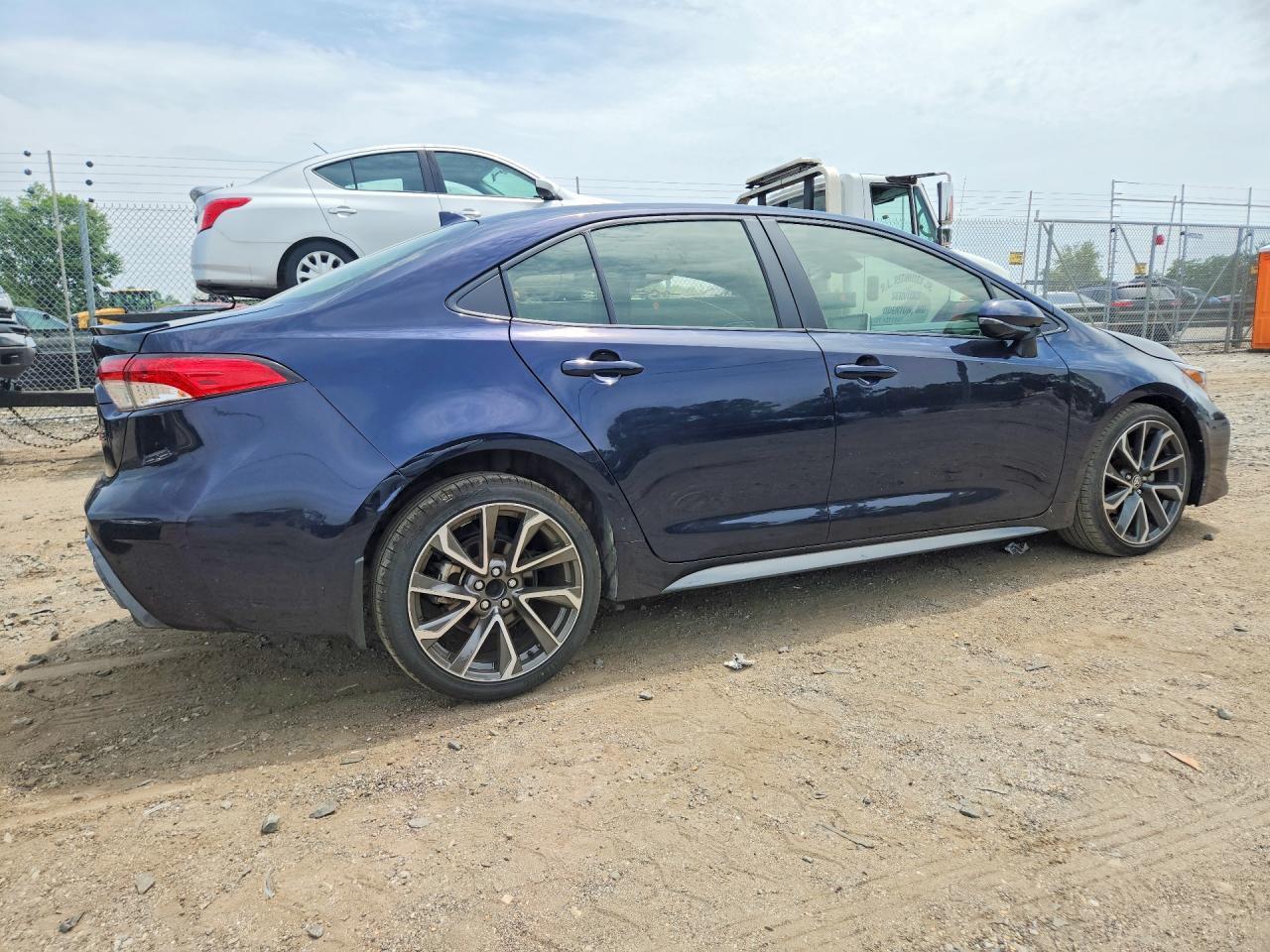 2021 Toyota Corolla Se - Фото 3