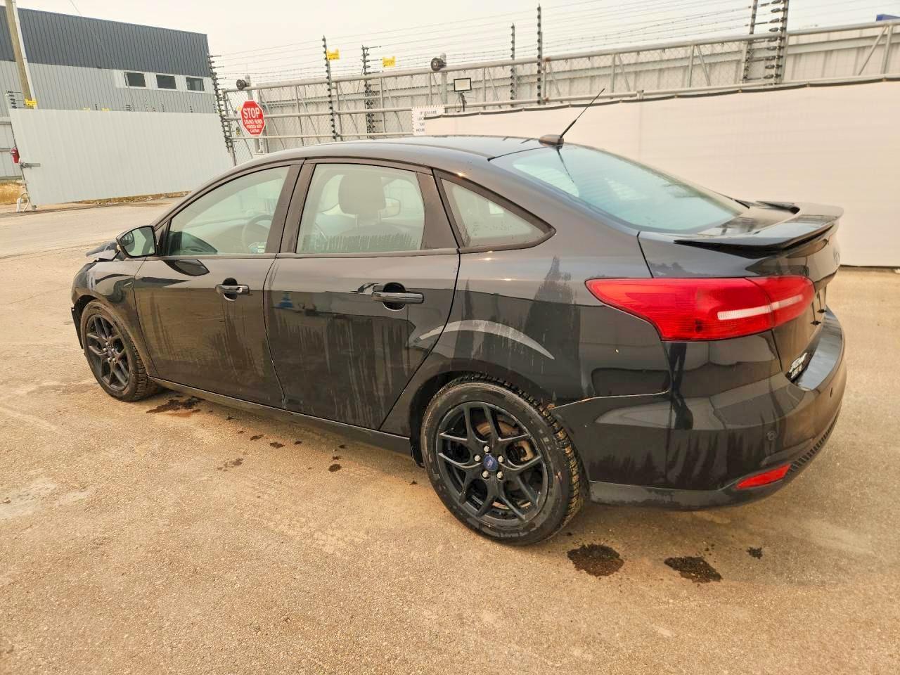 2016 Ford Focus Se - Image 2