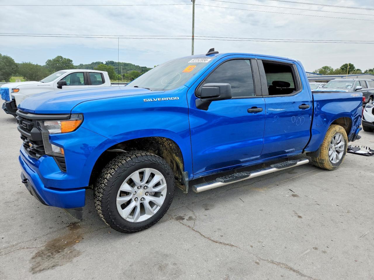 2022 Chevrolet Silverado K1500 Custom