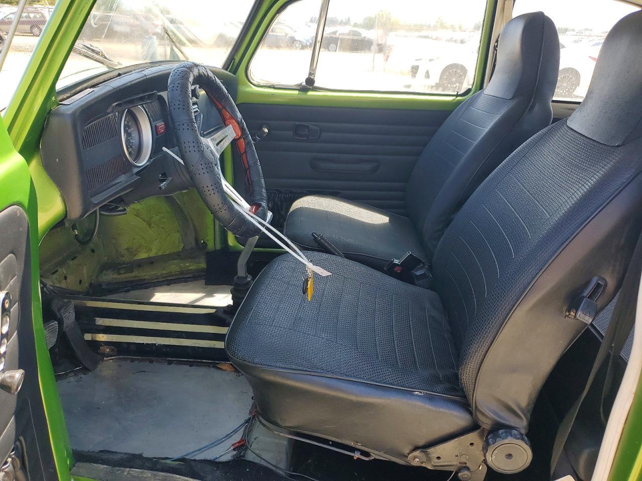 1976 Volkswagen Beetle - Image 7