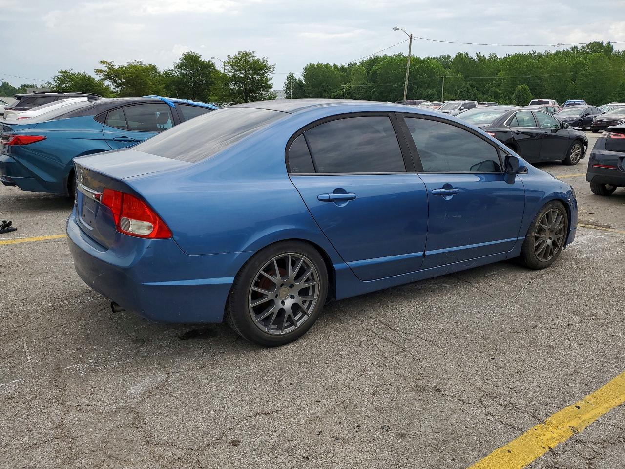 2010 Honda Civic Lx - Image 3