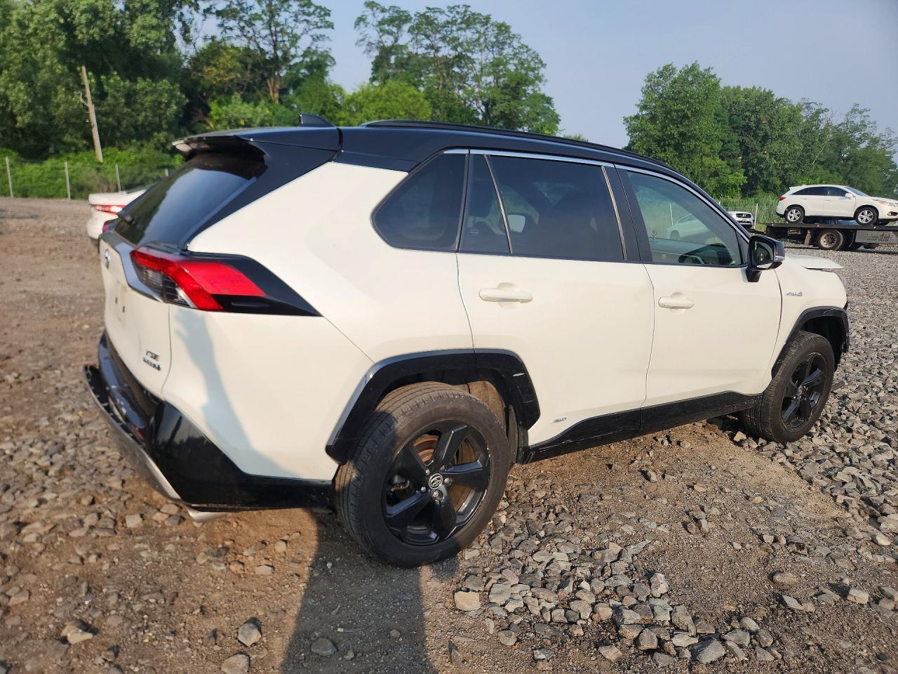 2020 Toyota Rav4 Xse - Image 3