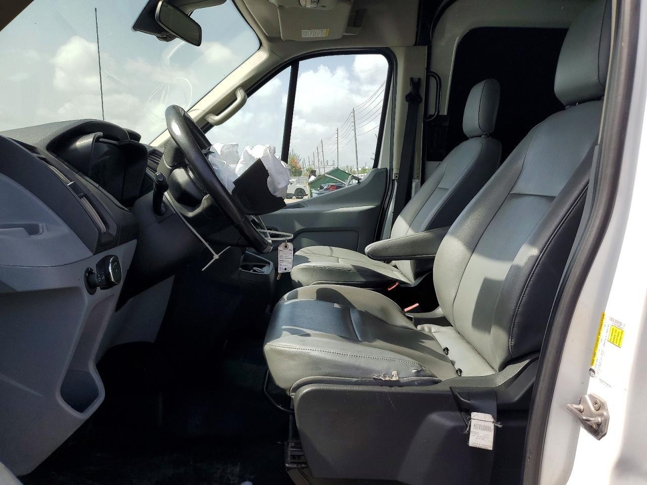 2019 Ford Transit 250 Delivery Van - Image 7