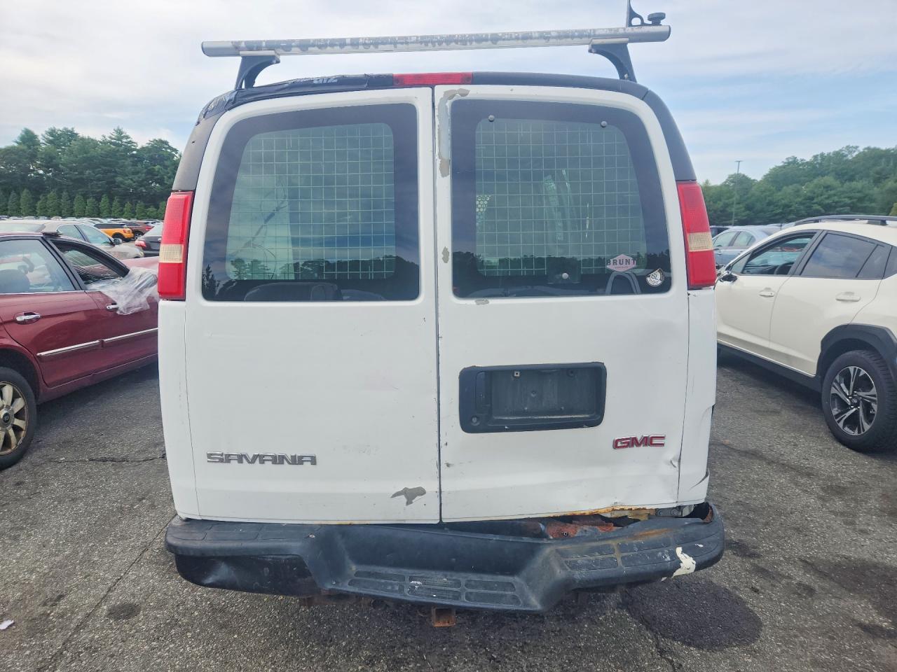 2009 GMC Savana G2500 - Фото 6