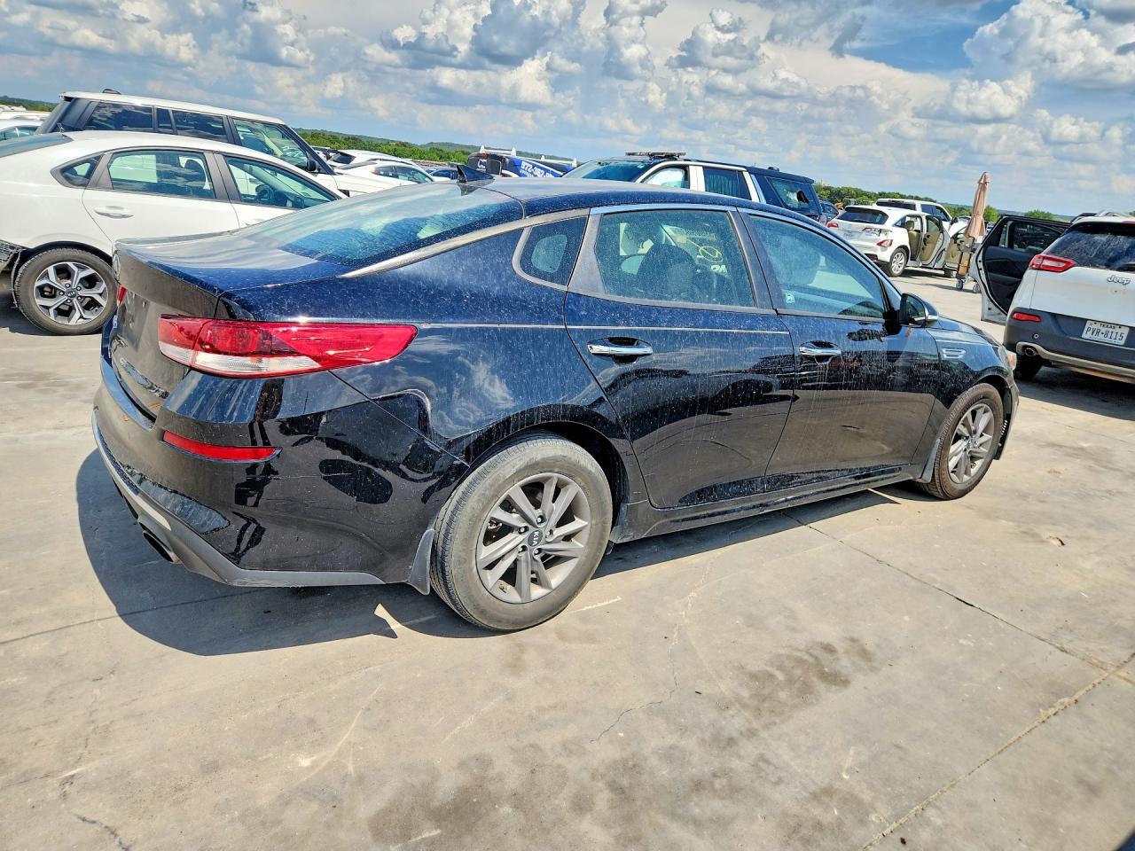 2020 Kia Optima Lx - Image 3