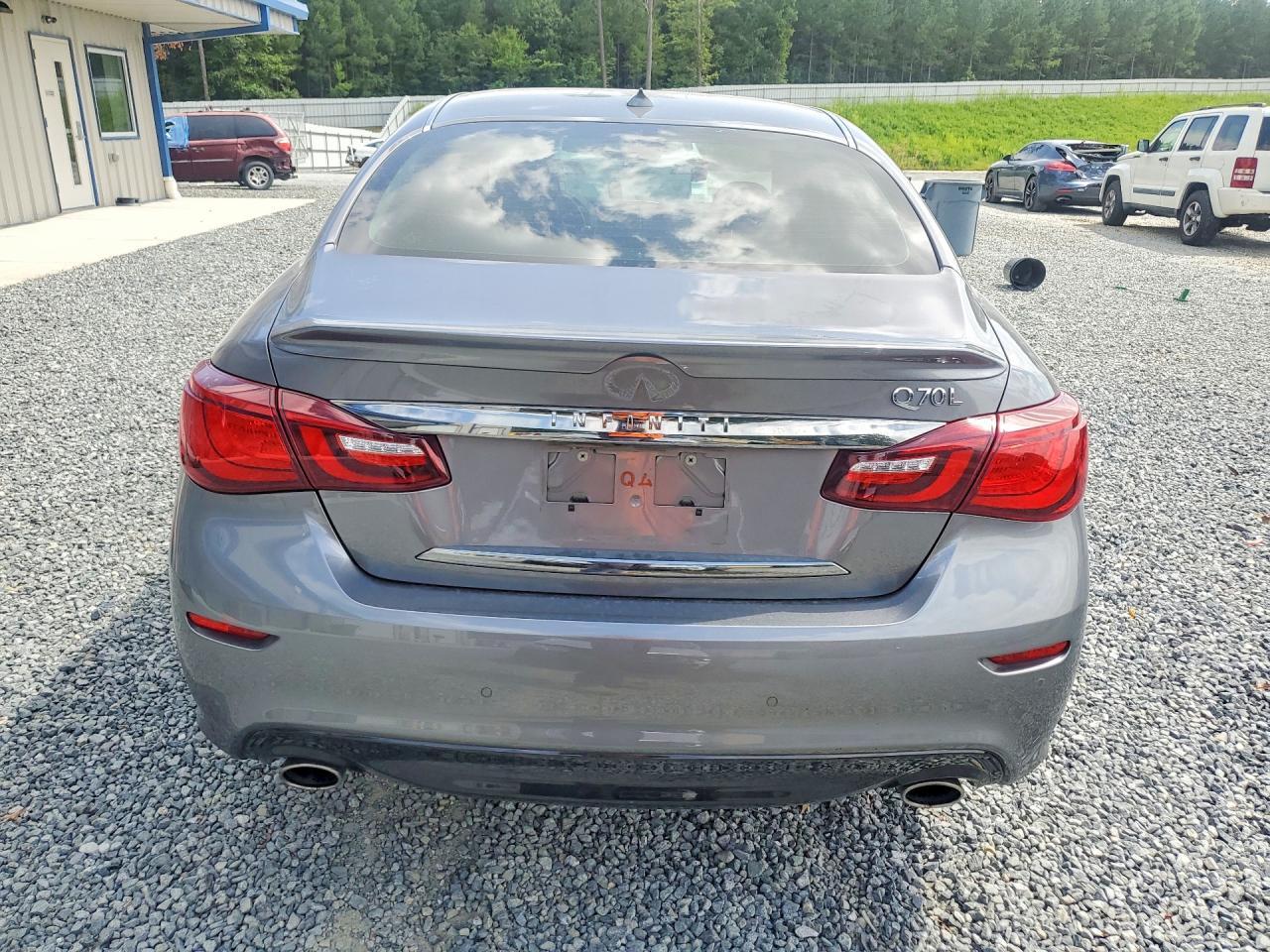 2018 Infiniti Q70L 3.7 Luxe - Фото 6