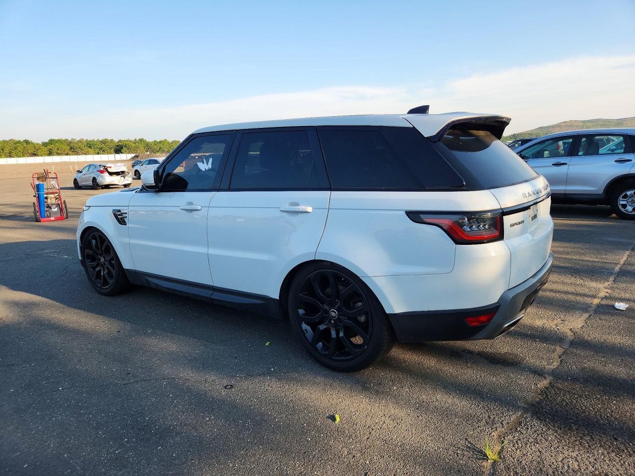 2020 Land Rover Range Rover Sport Se - Image 2