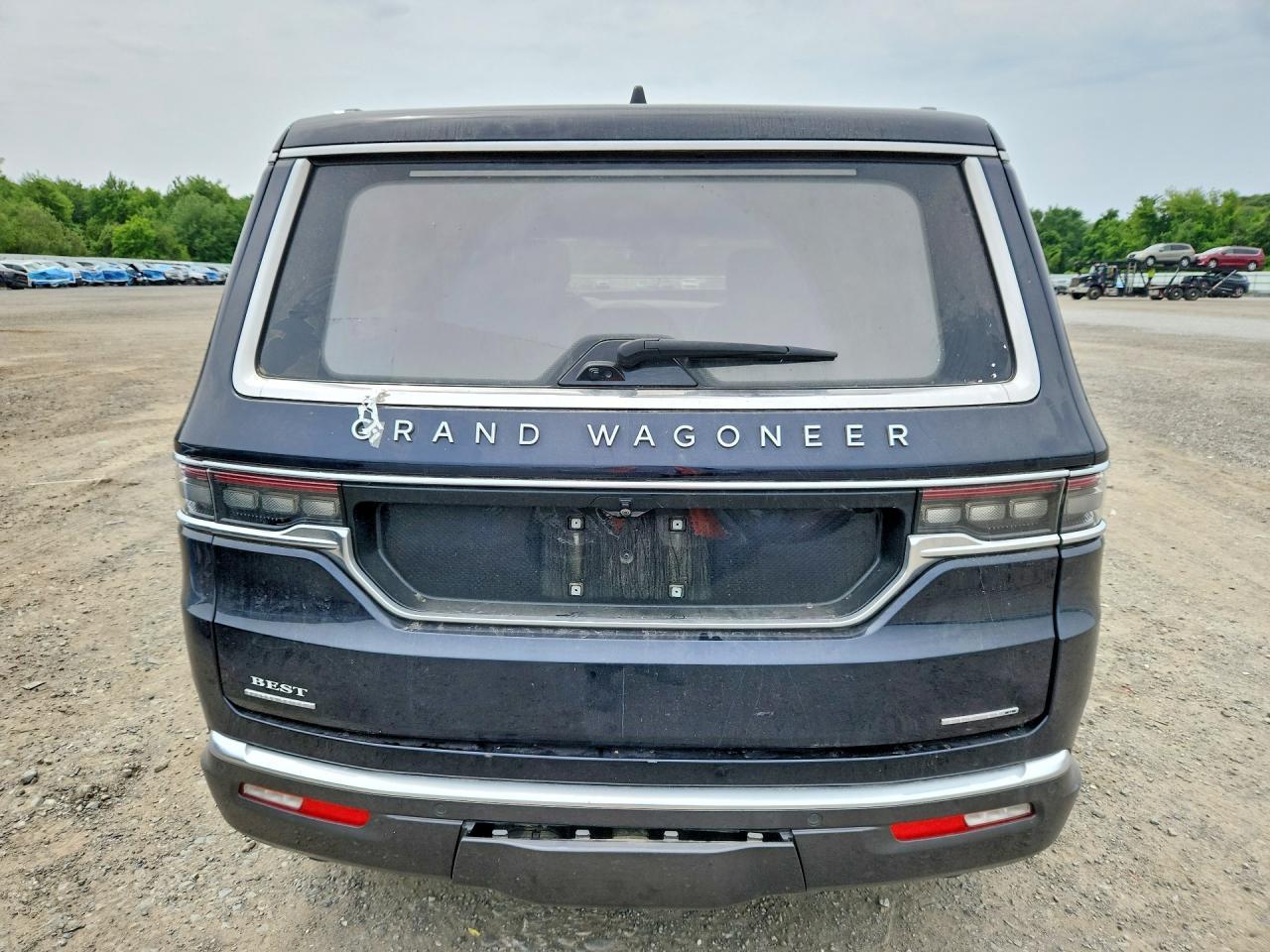 2022 Jeep Grand Wagoneer Series Ii - Image 6