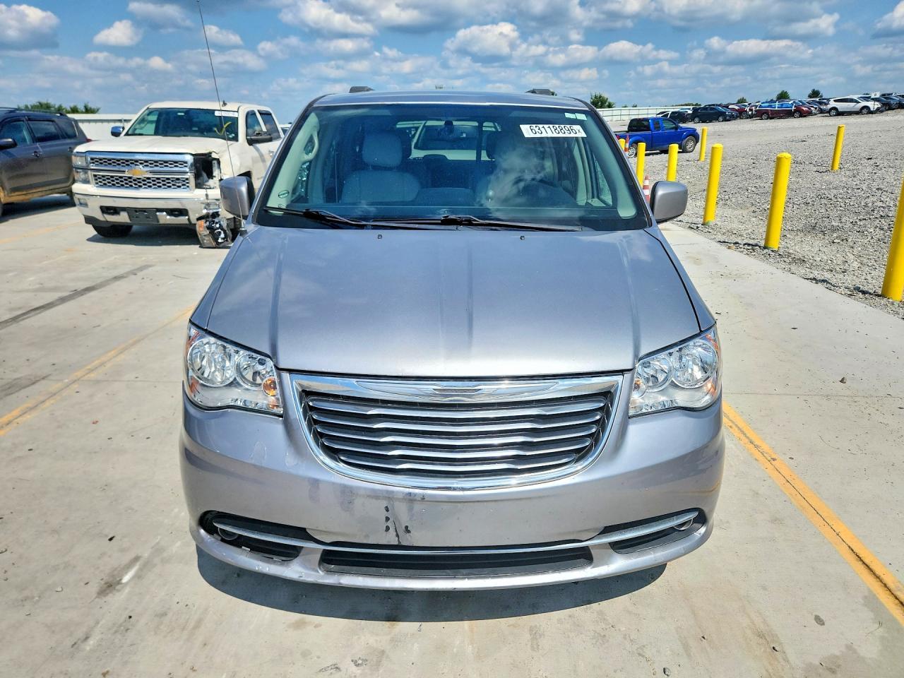 2013 Chrysler Town & Cntry - Фото 5