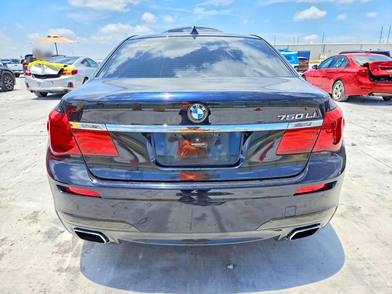 2014 BMW 750 Li - Image 6