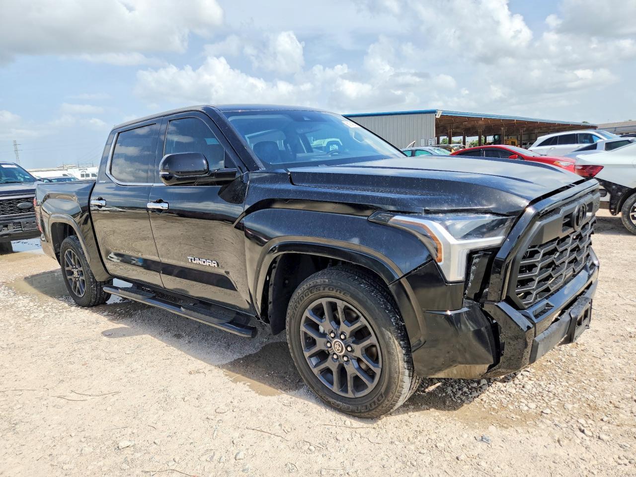 2022 Toyota Tundra Crewmax Limited - Фото 4
