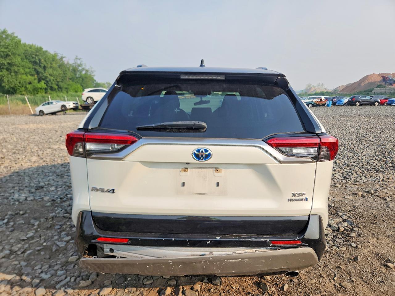 2020 Toyota Rav4 Xse - Image 6