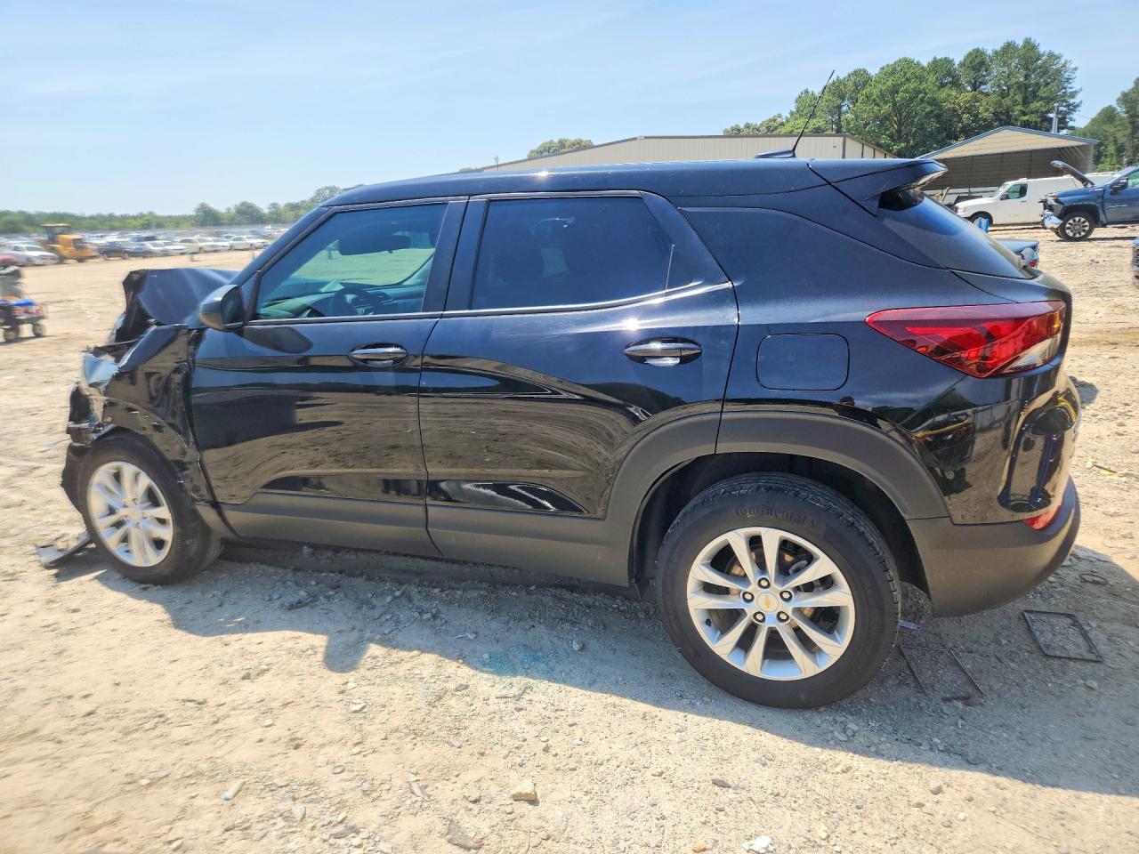 2023 Chevrolet Trailblazer Ls - Фото 2