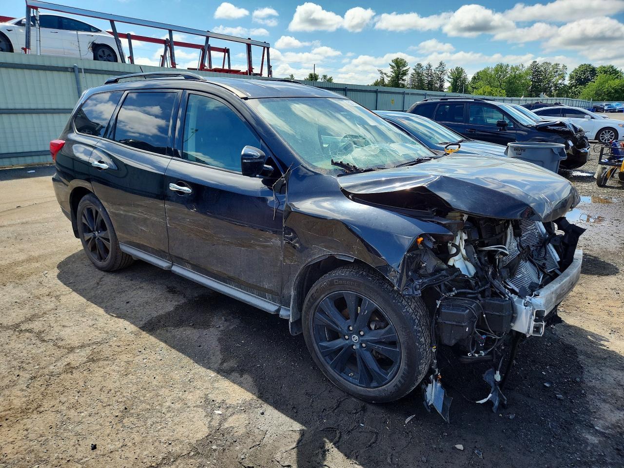 2018 Nissan Pathfinder Sl - Image 4