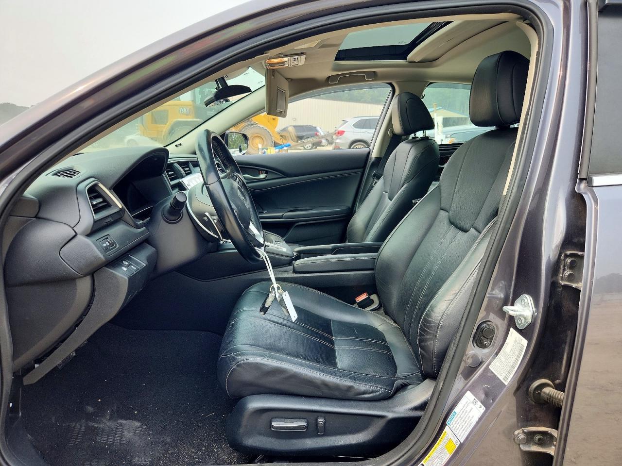 2022 Honda Insight Touring - Фото 7