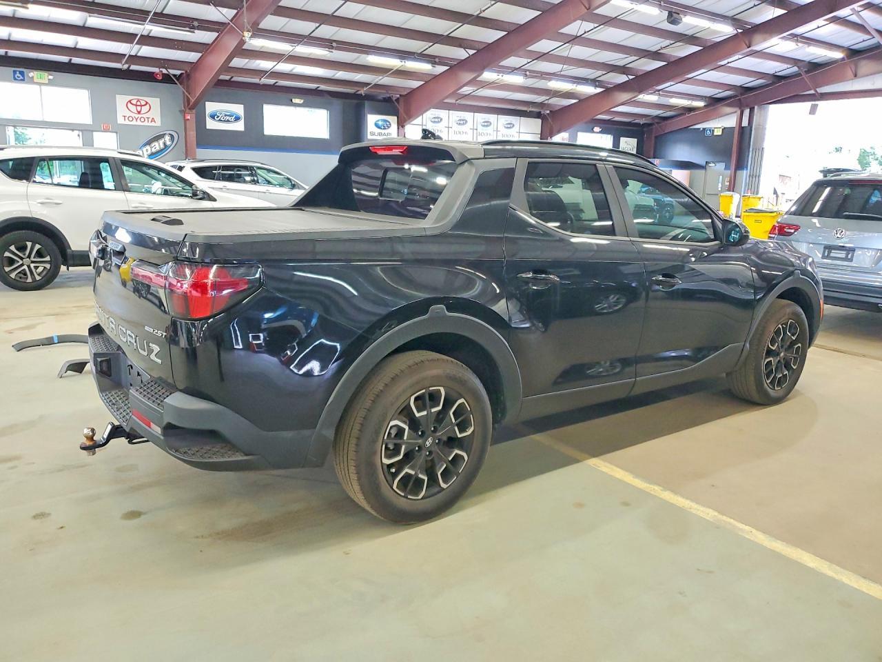2022 Hyundai Santa Cruz Sel Premium - Image 3