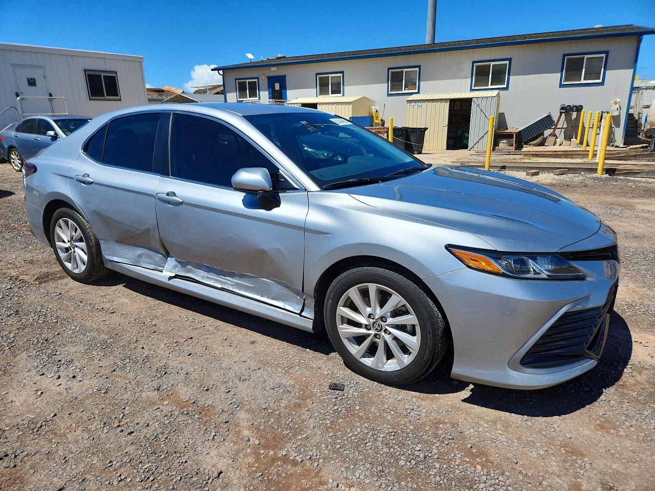 2023 Toyota Camry Le - Фото 4
