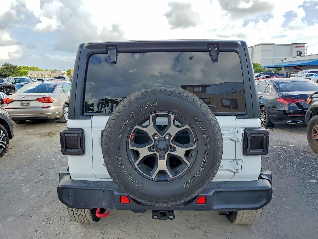 2019 Jeep Wrangler Unlimited Sahara - Фото 6