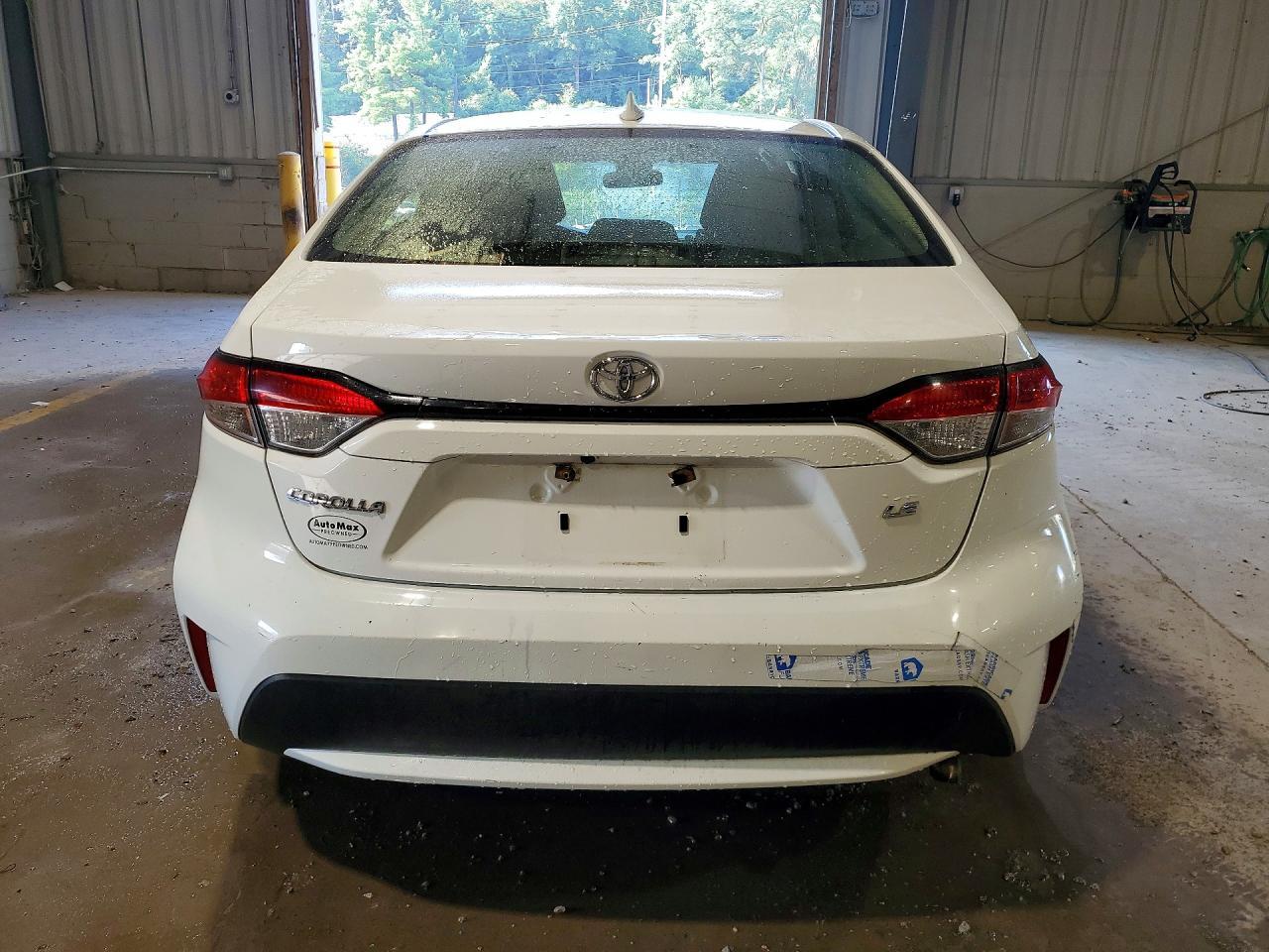 2020 Toyota Corolla Le - Image 6