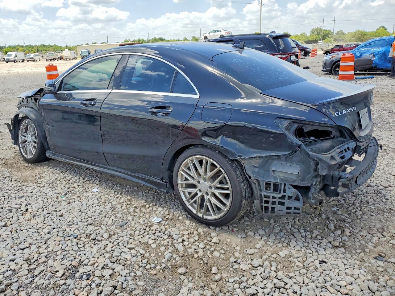 2018 Mercedes-Benz Cla 250 - Image 2