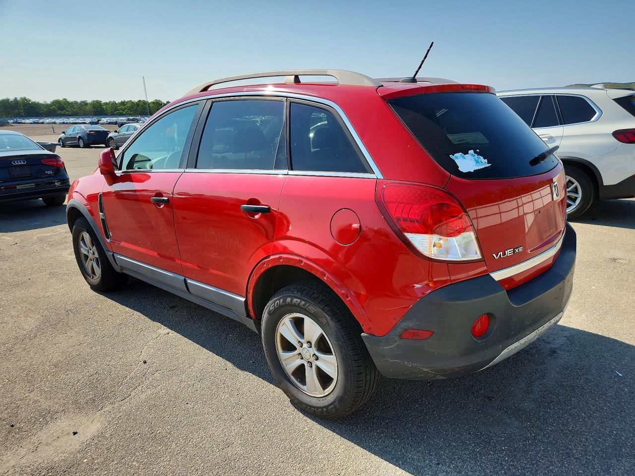 2009 Saturn Vue Xe - Image 2