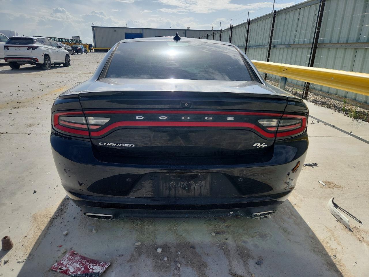 2018 Dodge Charger R/T - Image 6