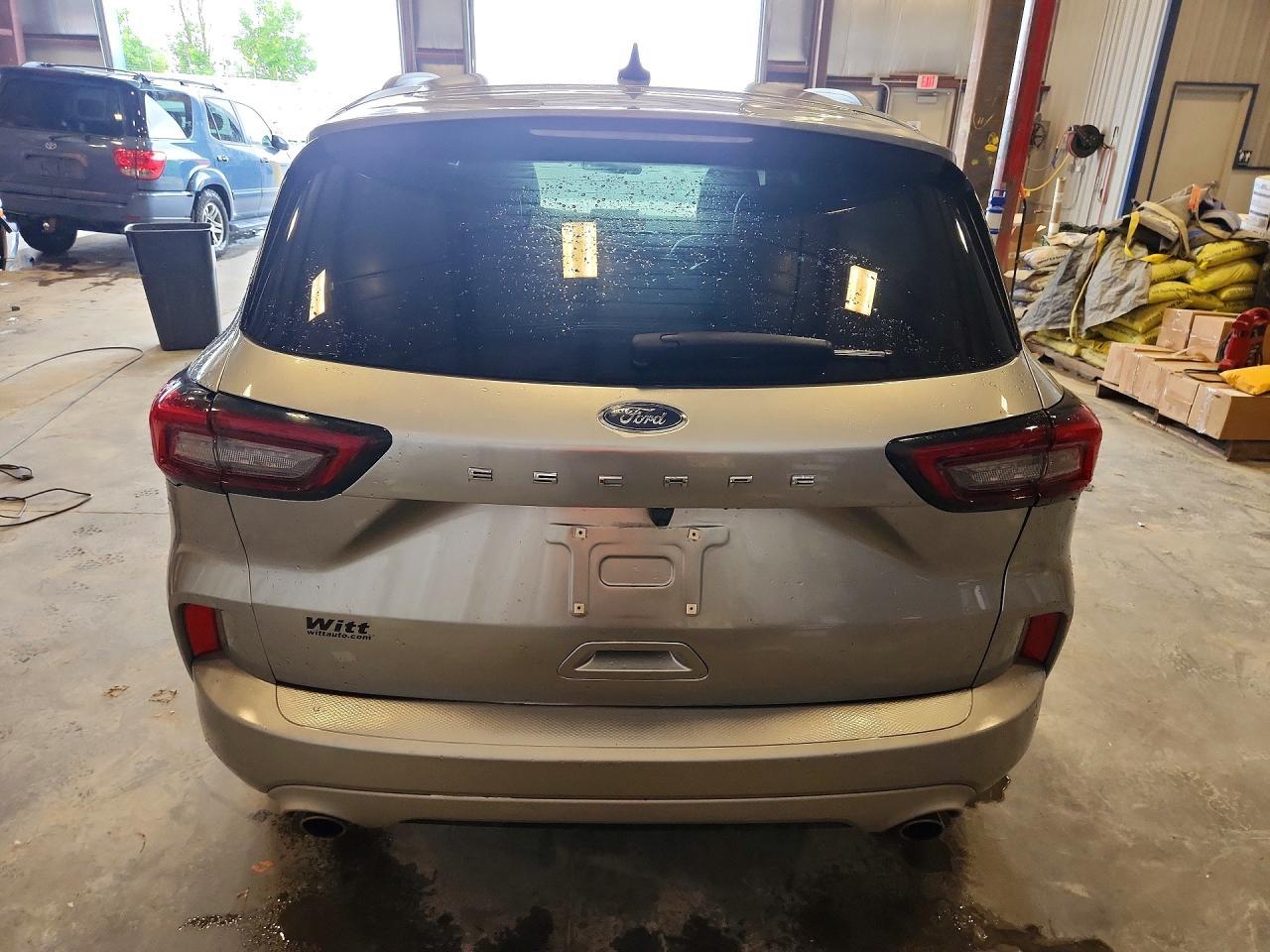 2023 Ford Escape St Line - Фото 6