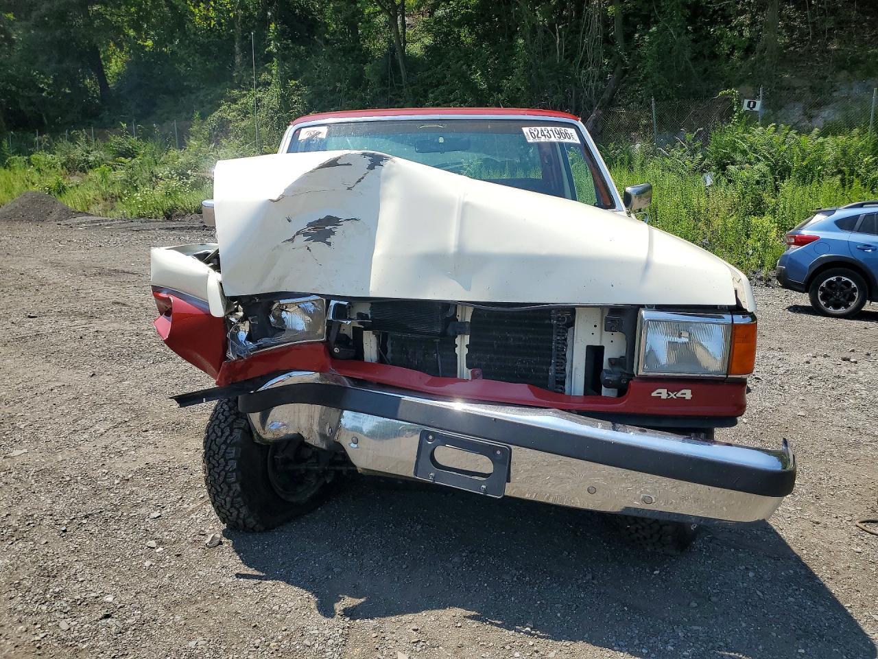 1990 Ford F150 - Фото 5
