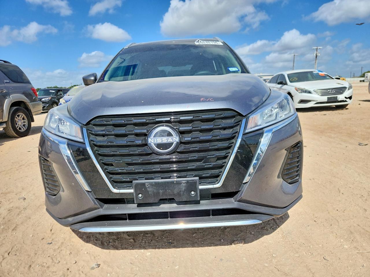 2023 Nissan Kicks Sv - Image 5