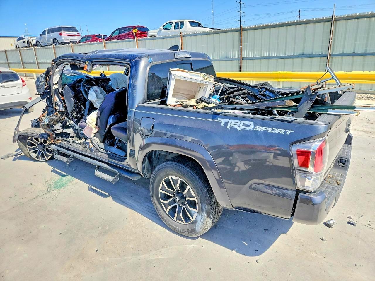 2020 Toyota Tacoma Trd Sport - Image 2
