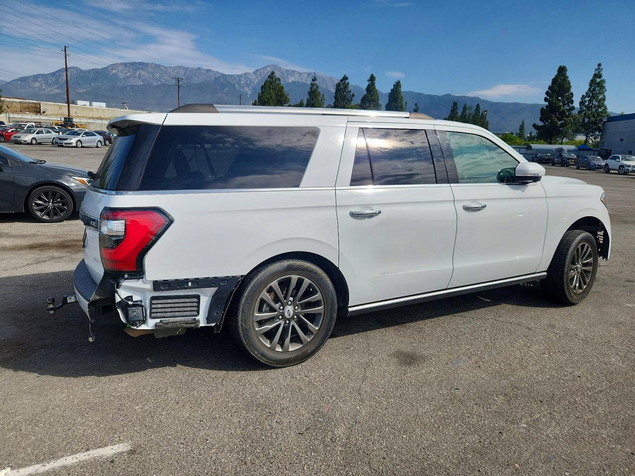 2021 Ford Expedition Max Limited - Фото 3