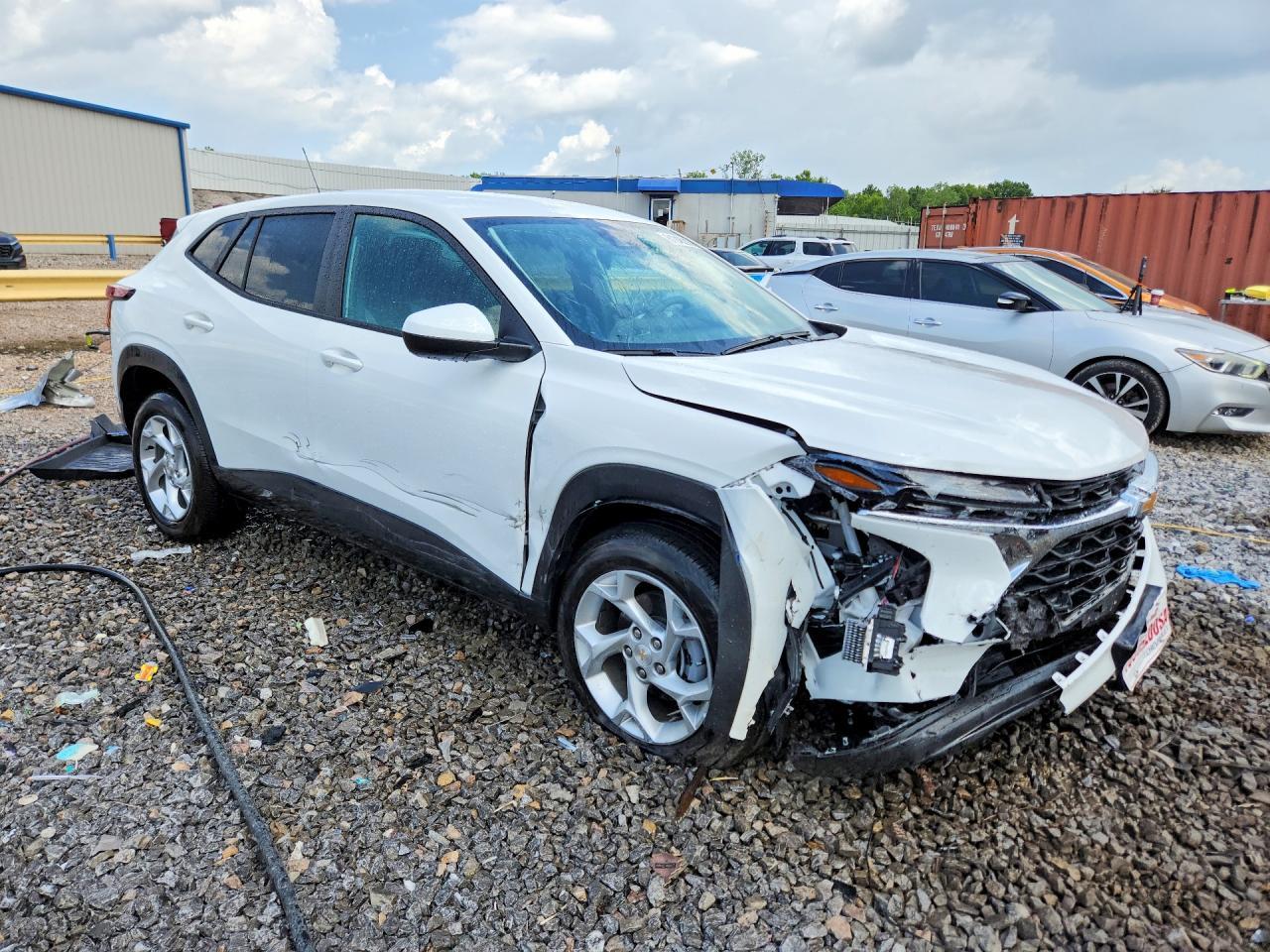 2026 Chevrolet Trax Ls - Фото 4