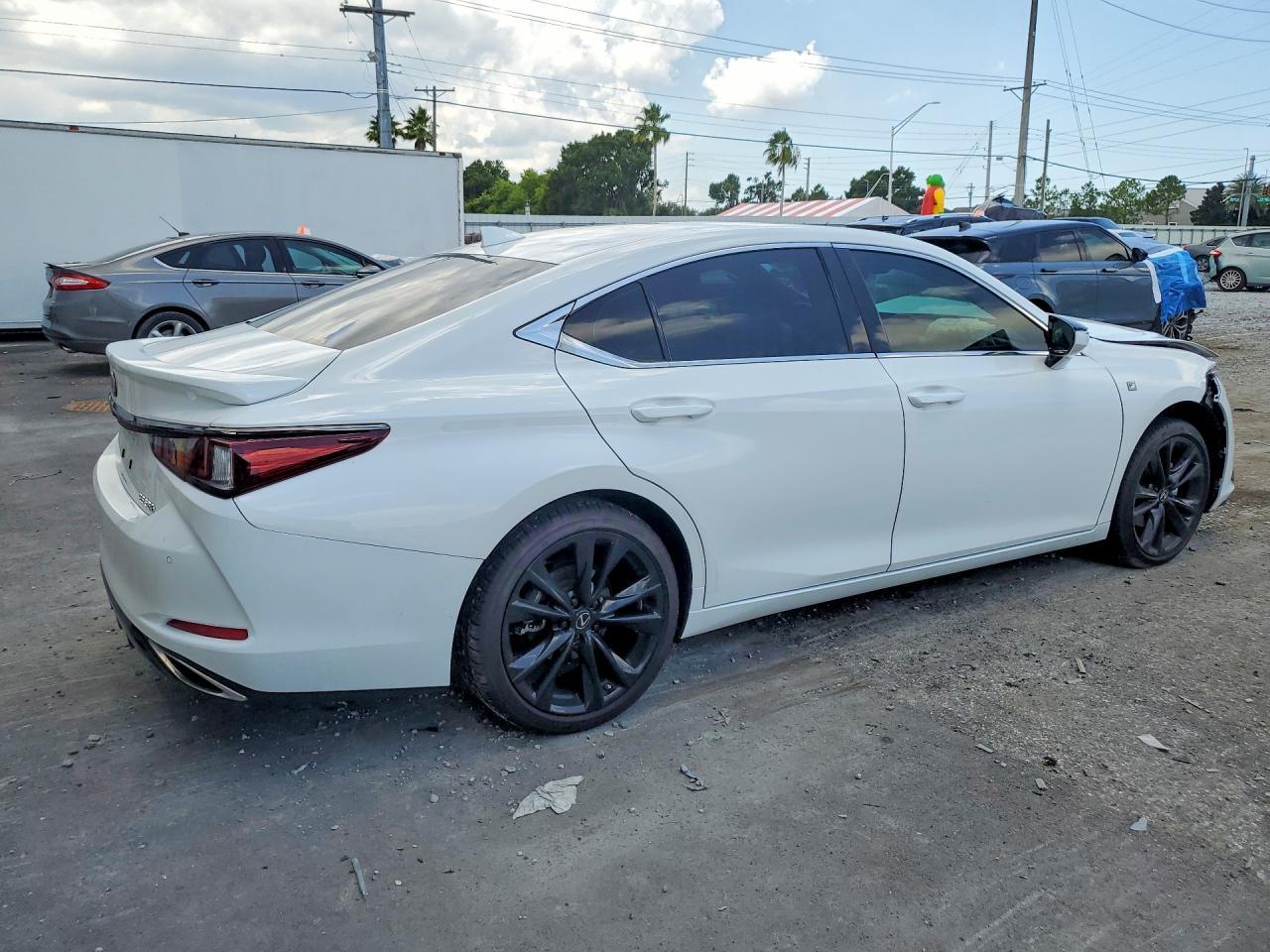 2024 Lexus Es 350 F Sport Handling - Фото 3