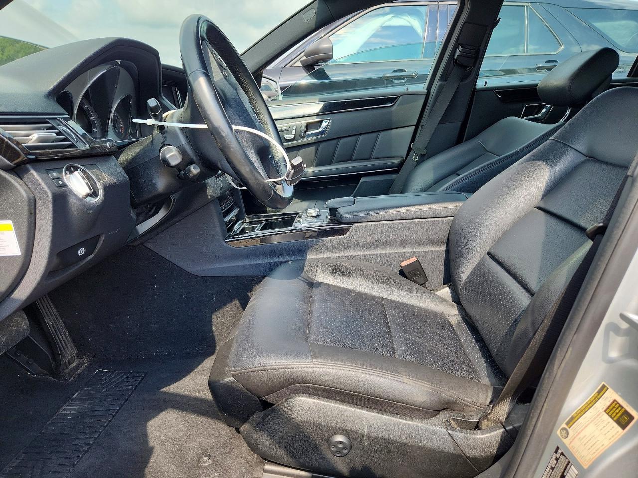 2010 Mercedes-Benz E 350 4Matic - Фото 7