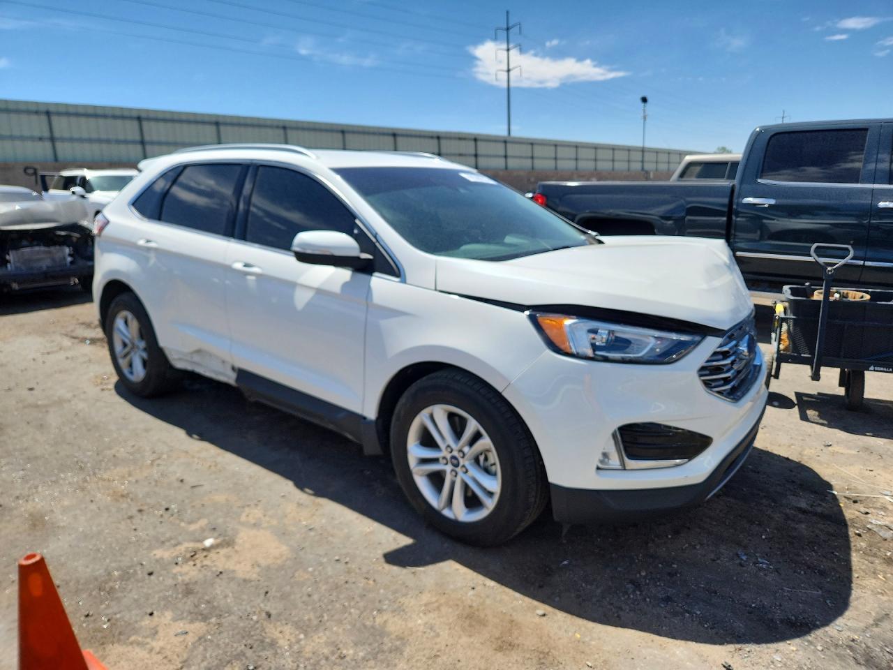 2020 Ford Edge Sel - Фото 4
