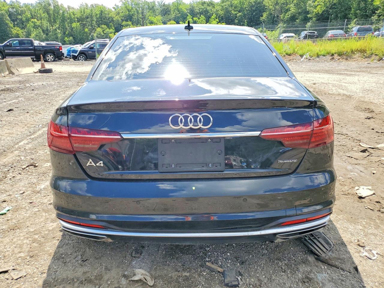 2023 Audi A4 Premium Plus 45 - Фото 6