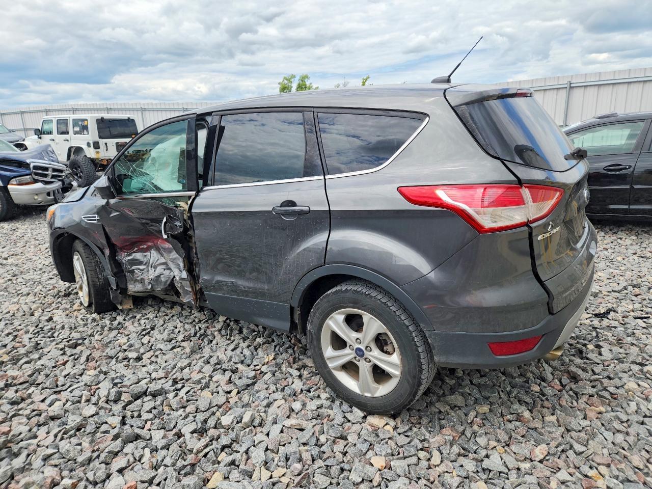 2016 Ford Escape Se - Фото 2
