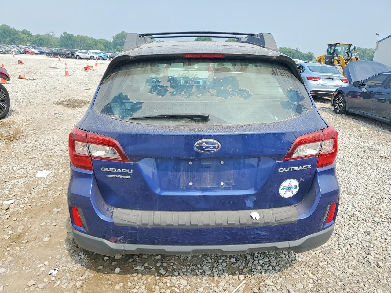 2015 Subaru Outback 2.5I - Image 6