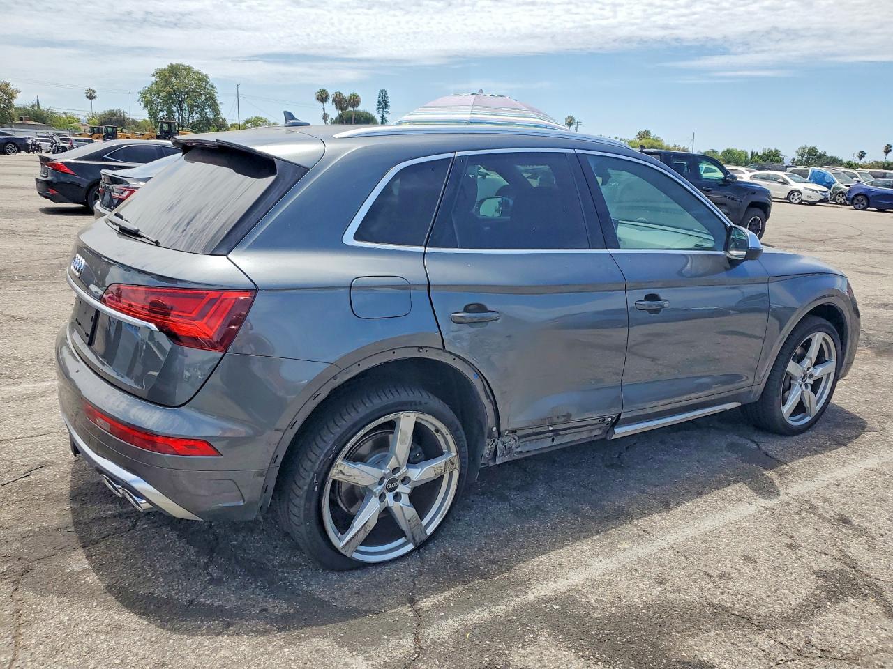 2021 Audi Sq5 Premium Plus - Фото 3