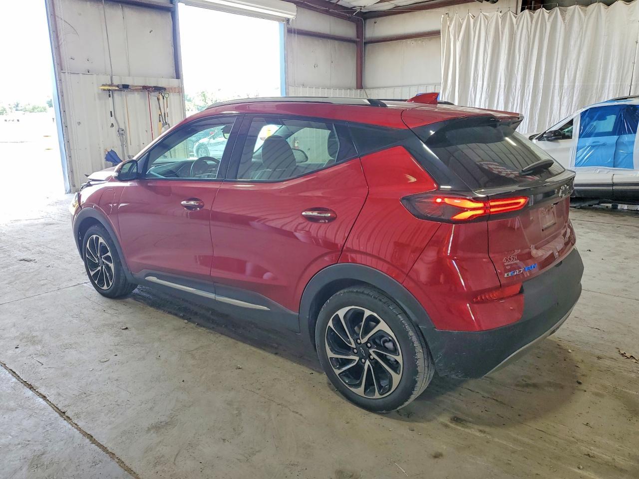 2023 Chevrolet Bolt Euv Premier - Image 2