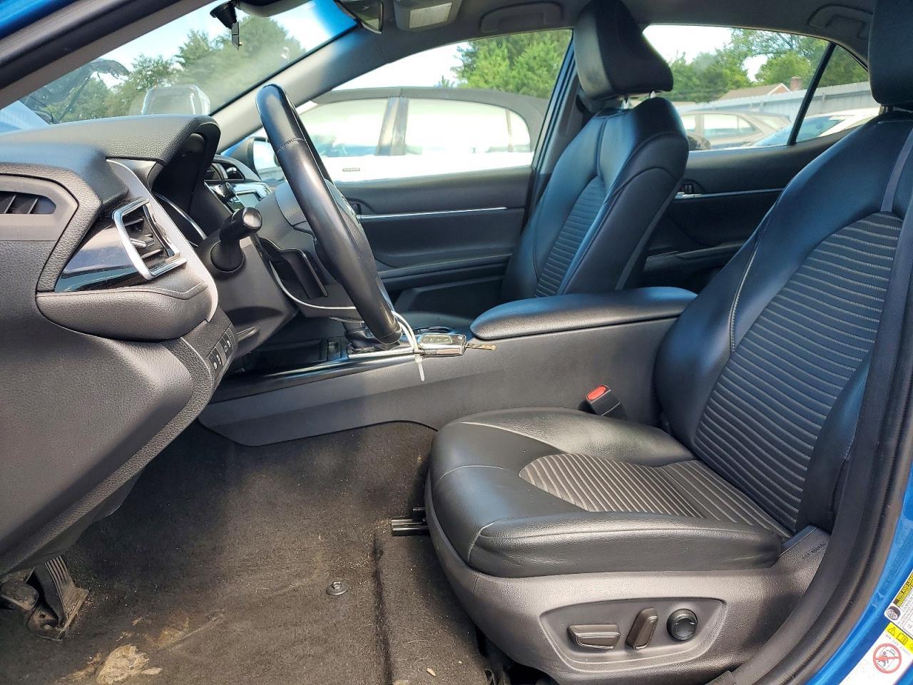 2018 Toyota Camry Se - Image 7