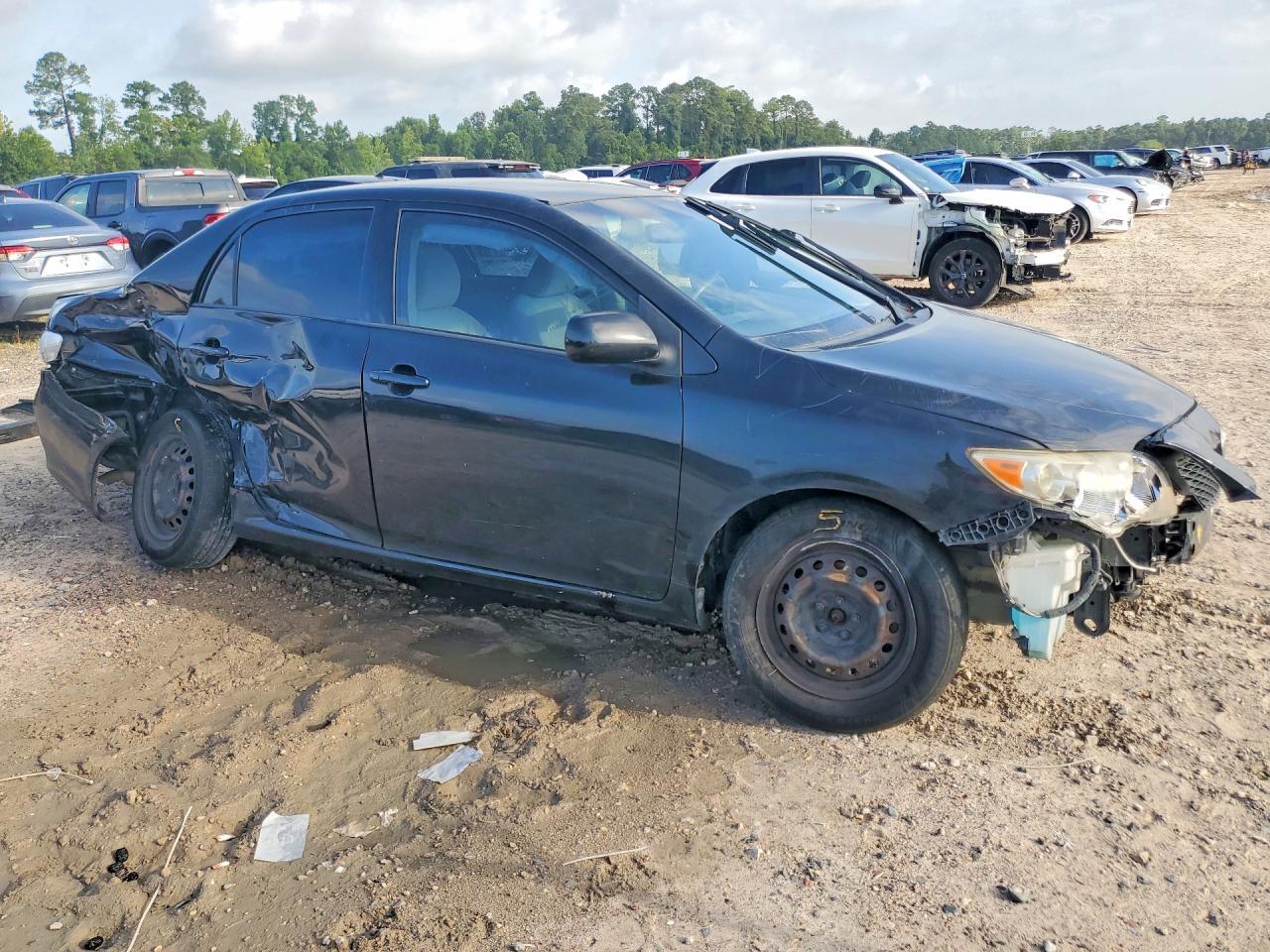 2010 Toyota Corolla Le - Фото 4