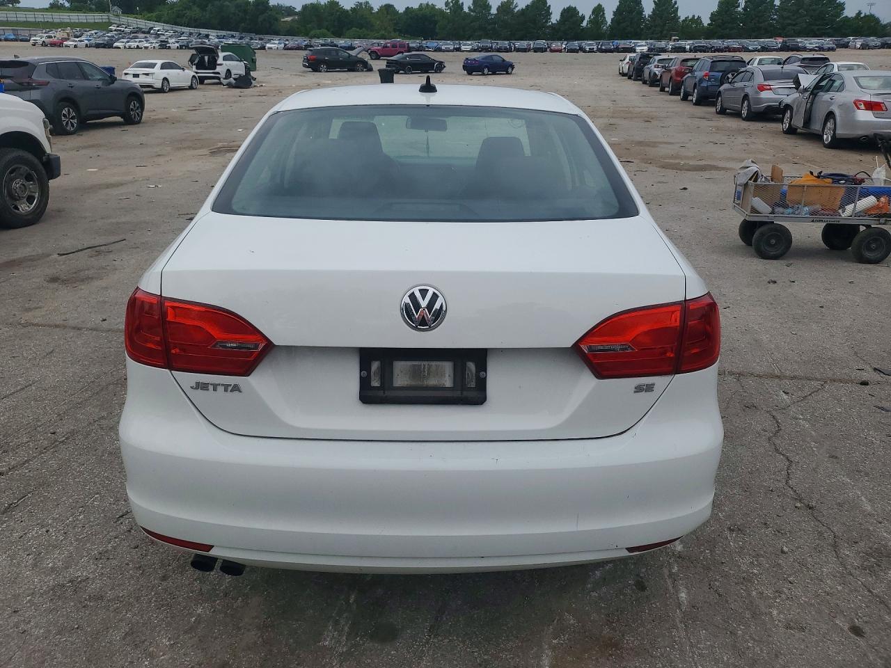 2014 Volkswagen Jetta Se - Image 6