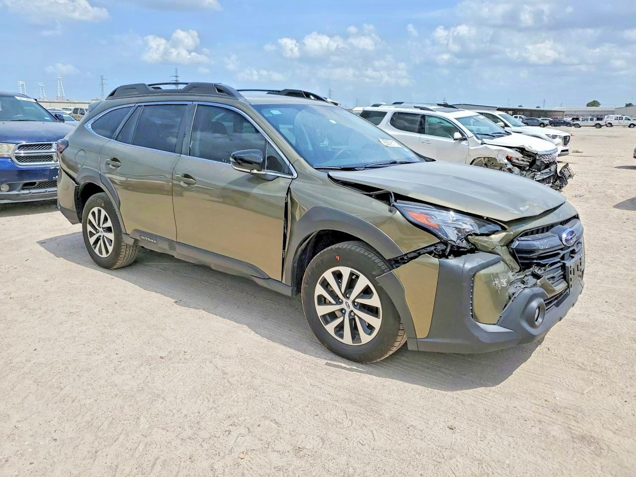 2024 Subaru Outback Premium - Image 4